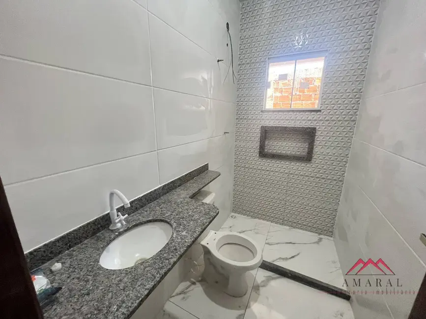 Casa com 3 quartos à venda, 210m2 em Condado de Maricá, Marica - RJ - imagem 9 Foto 9 de Casa com 3 quartos à venda, 210m2 em Condado de Maricá, Marica - RJ