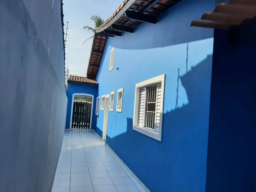 Foto 6 de Casa com 2 quartos à venda, 150m2 em Itanhaem - SP