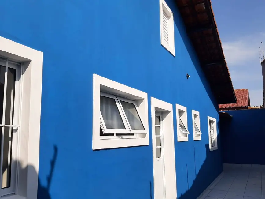 Foto 5 de Casa com 2 quartos à venda, 150m2 em Itanhaem - SP