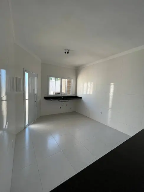 Foto 6 de Casa com 3 quartos à venda, 170m2 em Itanhaem - SP
