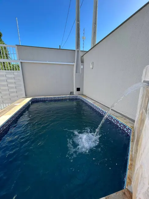 Foto 2 de Casa com 3 quartos à venda, 170m2 em Itanhaem - SP