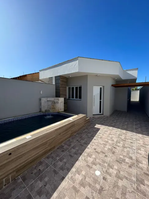 Foto 3 de Casa com 3 quartos à venda, 170m2 em Itanhaem - SP