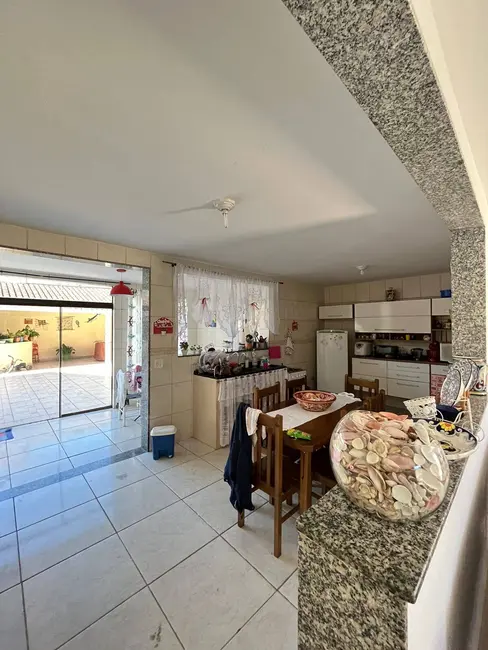 Foto 8 de Casa com 4 quartos à venda, 600m2 em Itanhaem - SP