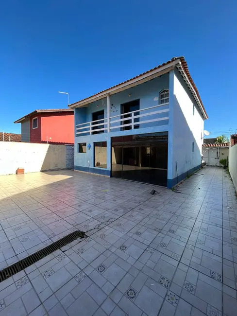 Foto 2 de Casa com 4 quartos à venda, 600m2 em Itanhaem - SP