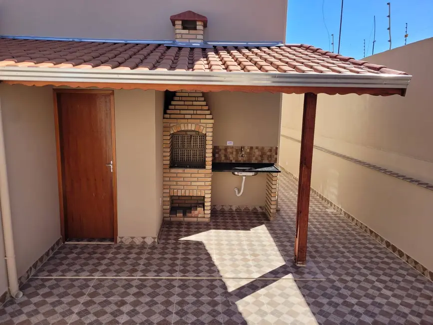Casa com 2 quartos à venda, 103m2 em Itanhaem - SP - imagem 9 Foto 9 de Casa com 2 quartos à venda, 103m2 em Itanhaem - SP
