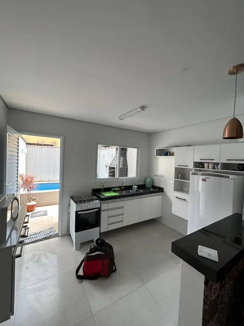 Foto 8 de Casa com 2 quartos à venda, 80m2 em Mongagua - SP