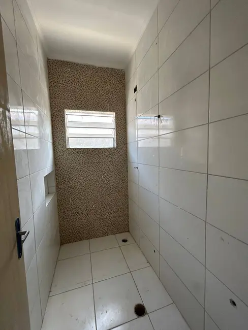 Casa com 2 quartos à venda, 140m2 em Itanhaem - SP - imagem 6 Foto 6 de Casa com 2 quartos à venda, 140m2 em Itanhaem - SP