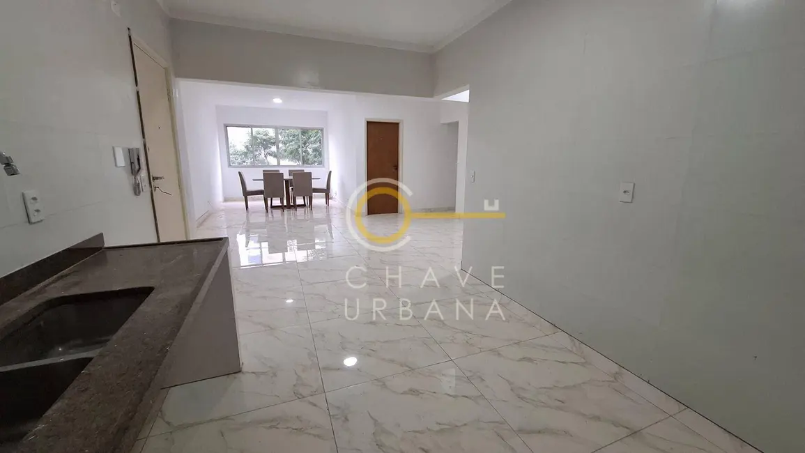 Apartamento com 3 quartos à venda, 171m2 em Boqueirão, Santos - SP - imagem 8 Foto 8 de Apartamento com 3 quartos à venda, 171m2 em Boqueirão, Santos - SP