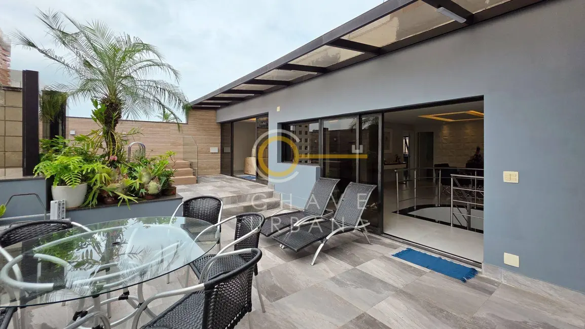 Cobertura com 3 quartos à venda, 310m2 em Gonzaga, Santos - SP - imagem 7 Foto 7 de Cobertura com 3 quartos à venda, 310m2 em Gonzaga, Santos - SP