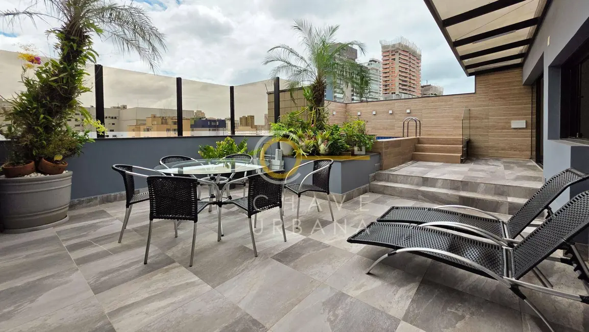 Cobertura com 3 quartos à venda, 310m2 em Gonzaga, Santos - SP - imagem 6 Foto 6 de Cobertura com 3 quartos à venda, 310m2 em Gonzaga, Santos - SP