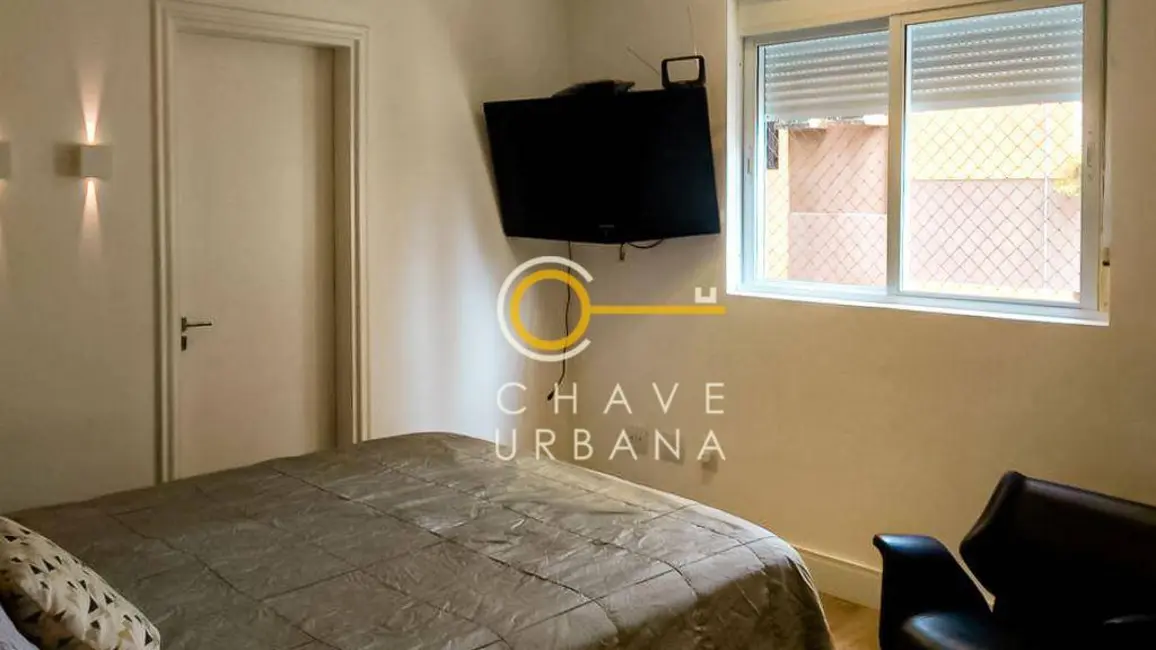 Apartamento com 3 quartos à venda, 179m2 em Gonzaga, Santos - SP - imagem 8 Foto 8 de Apartamento com 3 quartos à venda, 179m2 em Gonzaga, Santos - SP