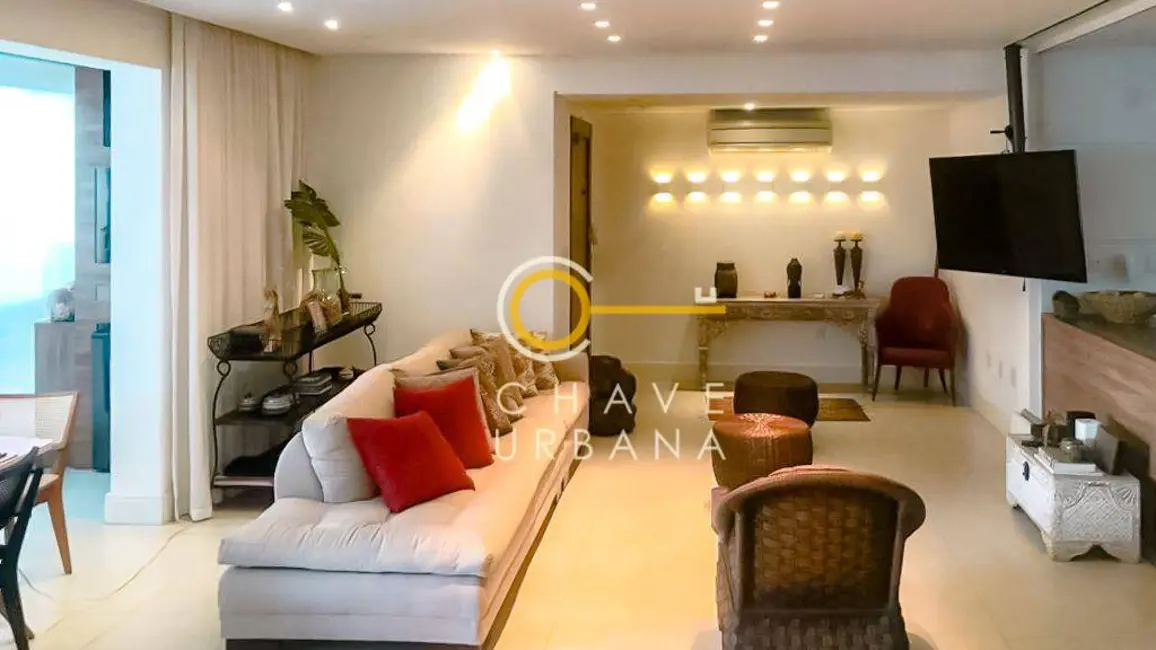 Apartamento com 3 quartos à venda, 179m2 em Gonzaga, Santos - SP - imagem 4 Foto 4 de Apartamento com 3 quartos à venda, 179m2 em Gonzaga, Santos - SP