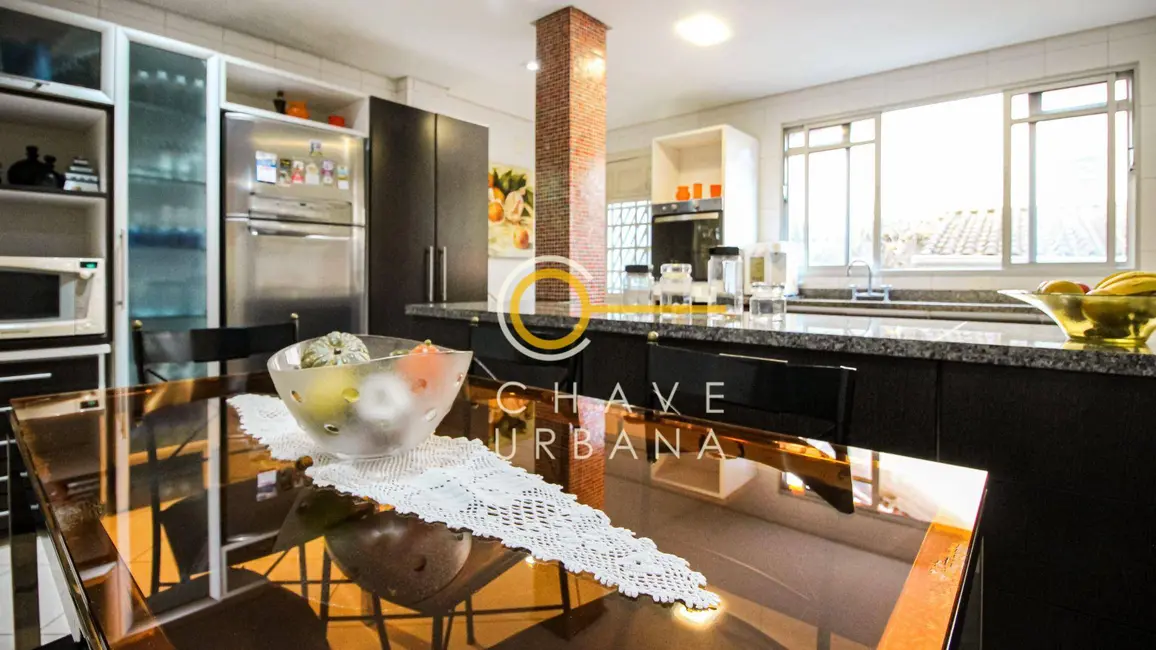 Casa com 3 quartos à venda, 350m2 em Vila Belmiro, Santos - SP - imagem 7 Foto 7 de Casa com 3 quartos à venda, 350m2 em Vila Belmiro, Santos - SP