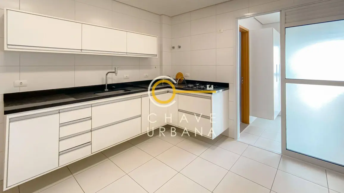 Apartamento com 4 quartos para alugar, 240m2 em Boqueirão, Santos - SP - imagem 9 Foto 9 de Apartamento com 4 quartos para alugar, 240m2 em Boqueirão, Santos - SP