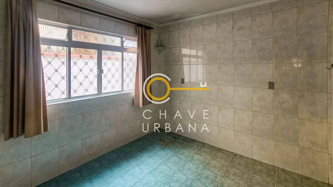 Sobrado com 5 quartos à venda, 335m2 em Gonzaga, Santos - SP - imagem 5 Foto 5 de Sobrado com 5 quartos à venda, 335m2 em Gonzaga, Santos - SP