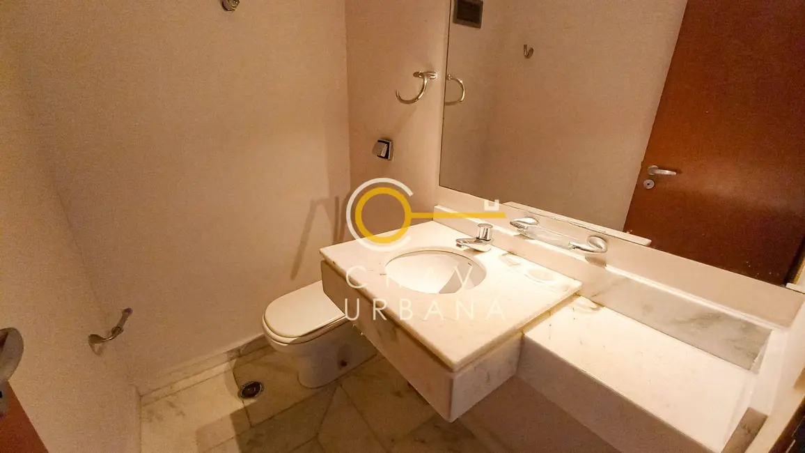 Apartamento com 4 quartos para alugar, 342m2 em Boqueirão, Santos - SP - imagem 8 Foto 8 de Apartamento com 4 quartos para alugar, 342m2 em Boqueirão, Santos - SP