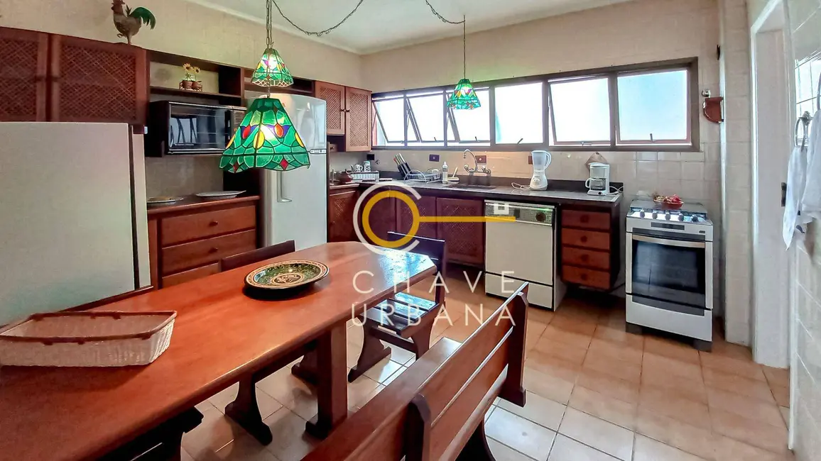 Apartamento com 2 quartos para alugar, 110m2 em Aparecida, Santos - SP - imagem 6 Foto 6 de Apartamento com 2 quartos para alugar, 110m2 em Aparecida, Santos - SP