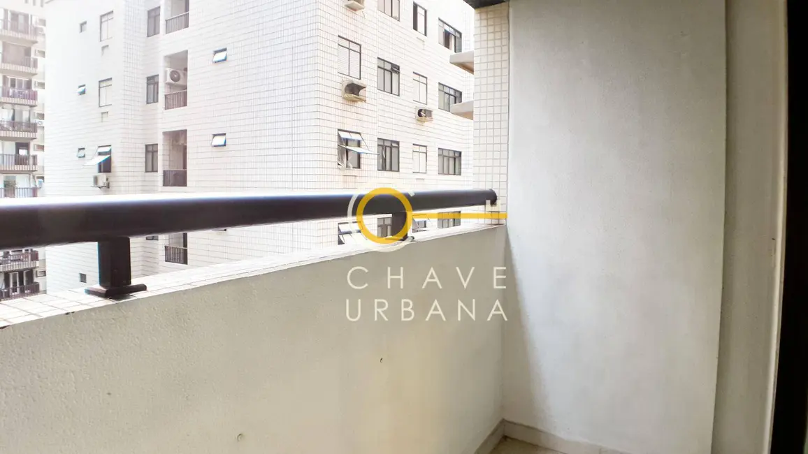 Foto 2 de Apartamento com 2 quartos para alugar, 70m2 em José Menino, Santos - SP