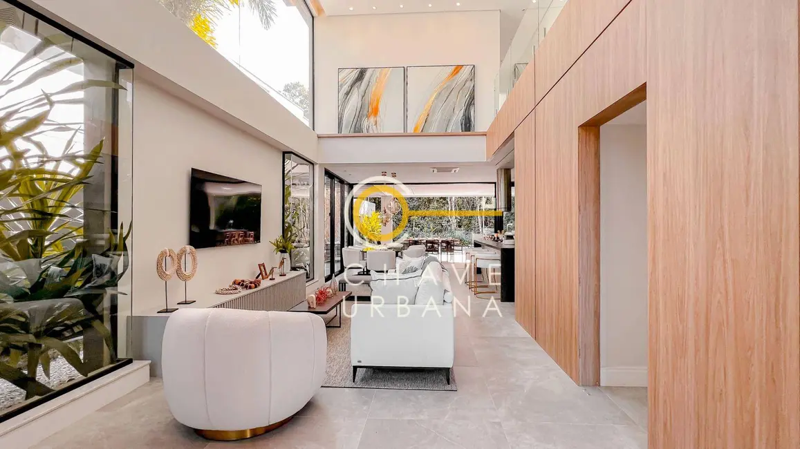 Casa com 6 quartos à venda, 411m2 em Bertioga - SP - imagem 3 Foto 3 de Casa com 6 quartos à venda, 411m2 em Bertioga - SP