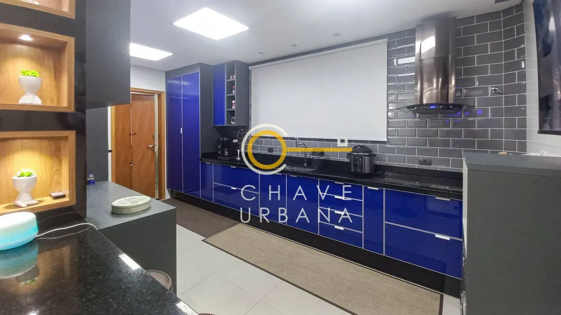 Foto 9 de Casa com 3 quartos à venda, 250m2 em Ponta da Praia, Santos - SP