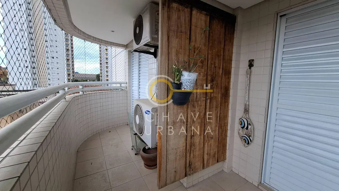 Apartamento com 3 quartos para alugar, 180m2 em Ponta da Praia, Santos - SP - imagem 5 Foto 5 de Apartamento com 3 quartos para alugar, 180m2 em Ponta da Praia, Santos - SP