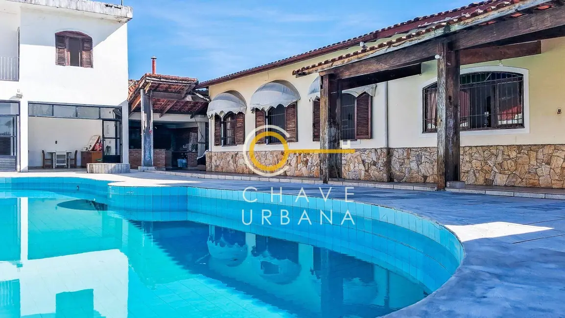 Casa com 5 quartos à venda, 708m2 em Praia Grande - SP - imagem 3 Foto 3 de Casa com 5 quartos à venda, 708m2 em Praia Grande - SP