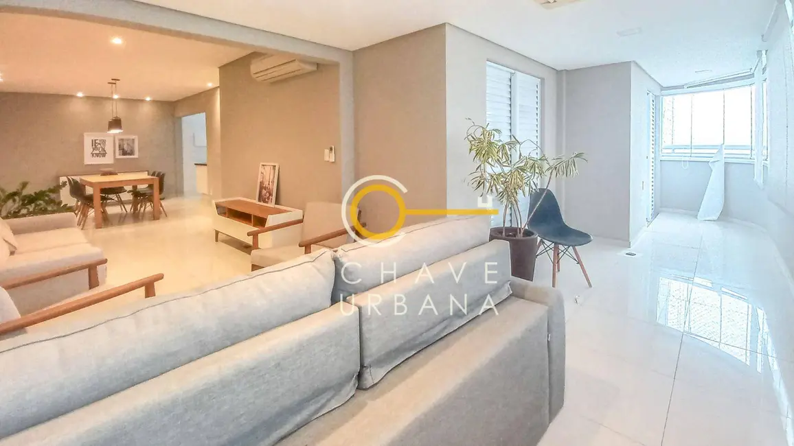 Apartamento com 3 quartos para alugar, 180m2 em Ponta da Praia, Santos - SP - imagem 4 Foto 4 de Apartamento com 3 quartos para alugar, 180m2 em Ponta da Praia, Santos - SP