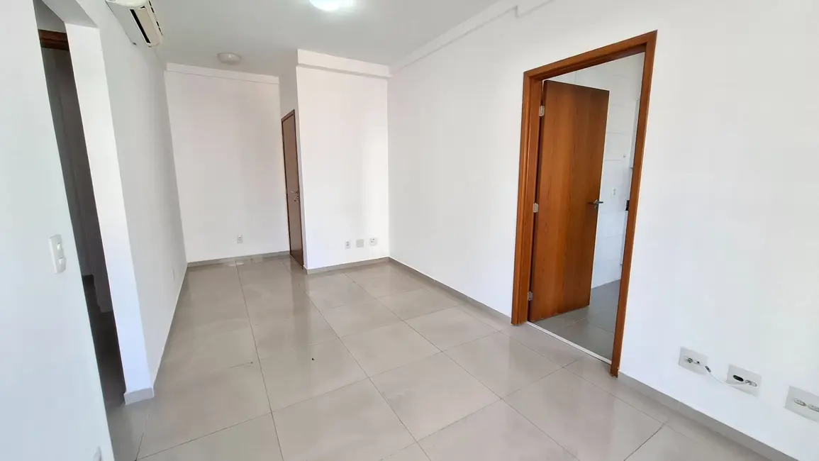 Foto 9 de Apartamento com 2 quartos para alugar, 102m2 em José Menino, Santos - SP