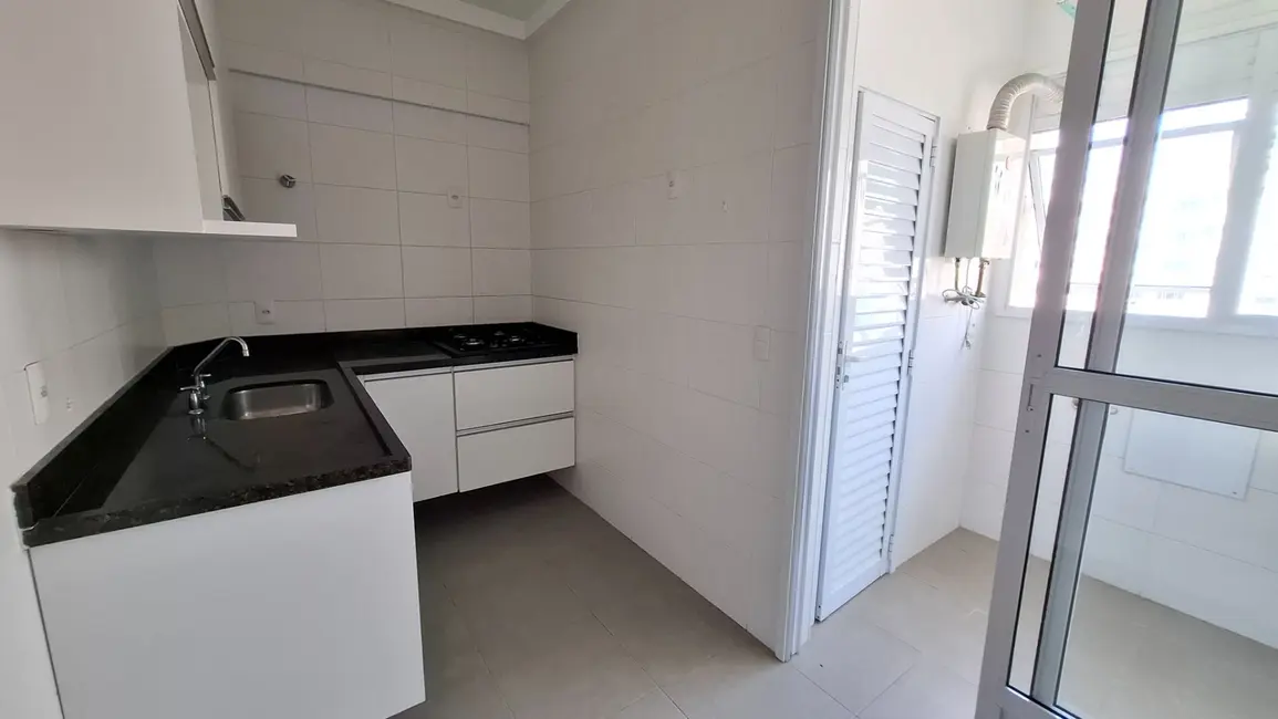 Foto 9 de Apartamento com 2 quartos para alugar, 102m2 em José Menino, Santos - SP