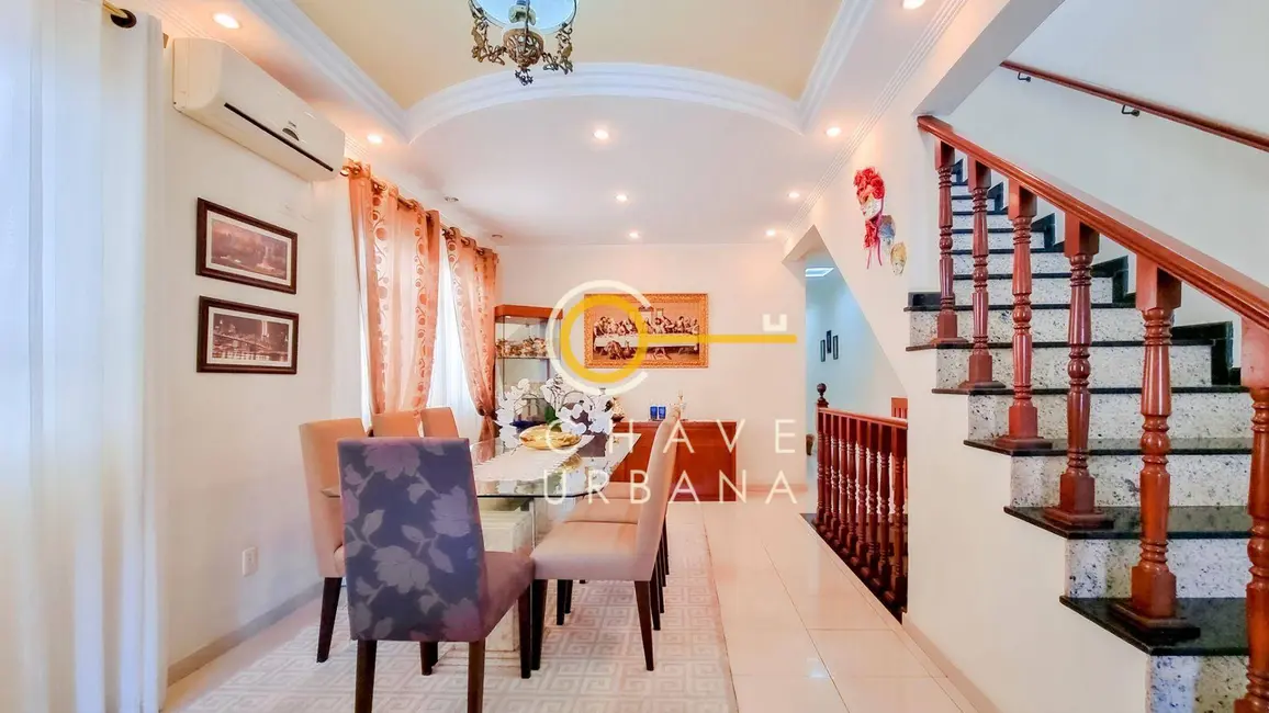 Foto 9 de Casa com 5 quartos à venda, 275m2 em Embaré, Santos - SP