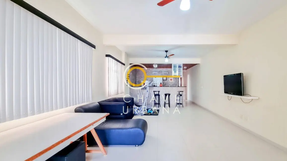 Foto 8 de Casa com 5 quartos à venda, 275m2 em Embaré, Santos - SP