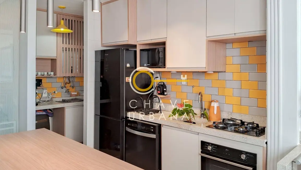 Apartamento com 2 quartos à venda, 70m2 em Gonzaga, Santos - SP - imagem 9 Foto 9 de Apartamento com 2 quartos à venda, 70m2 em Gonzaga, Santos - SP