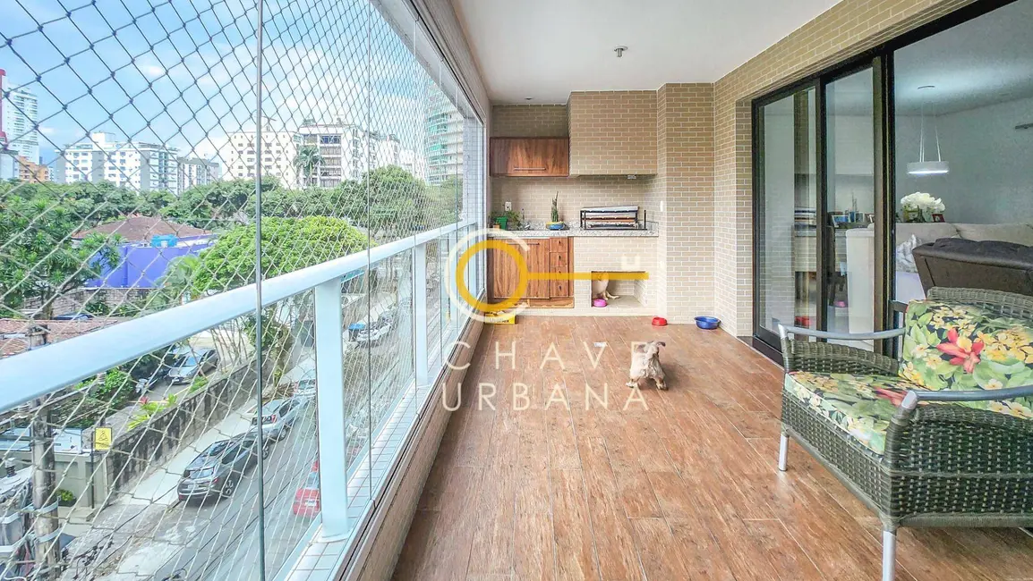 Foto 8 de Apartamento com 3 quartos à venda, 241m2 em Gonzaga, Santos - SP