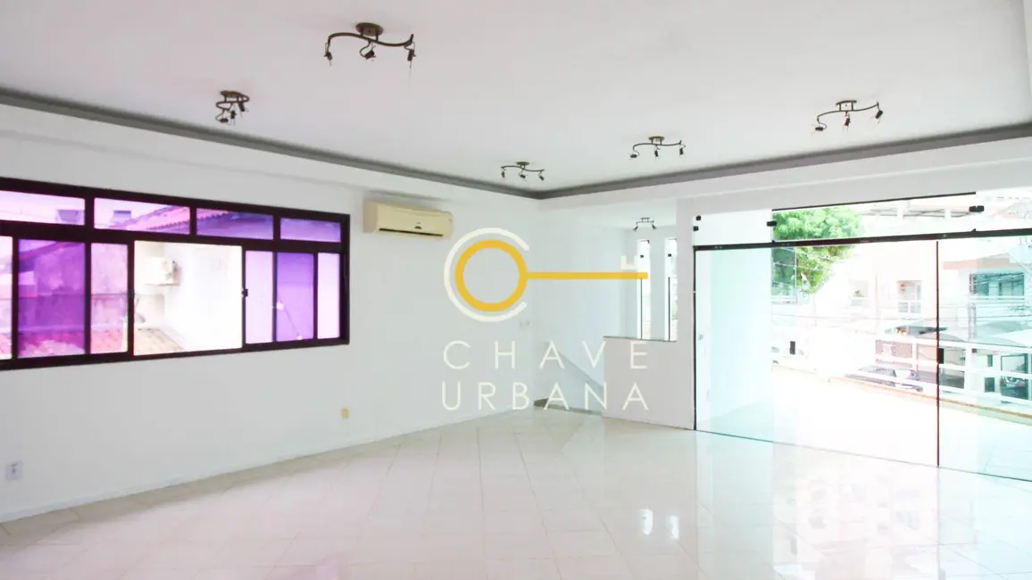 Foto 4 de Casa com 3 quartos à venda, 175m2 em Aparecida, Santos - SP