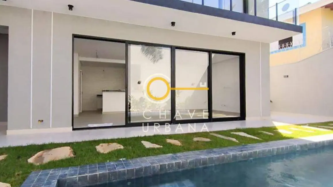 Foto 4 de Casa de Condomínio com 3 quartos à venda, 180m2 em Sao Sebastiao - SP