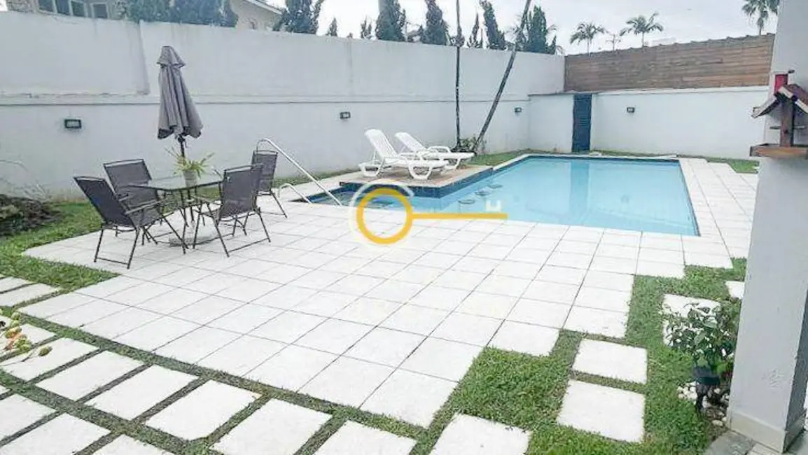 Foto 2 de Casa de Condomínio com 4 quartos à venda, 255m2 em Acapulco, Guaruja - SP