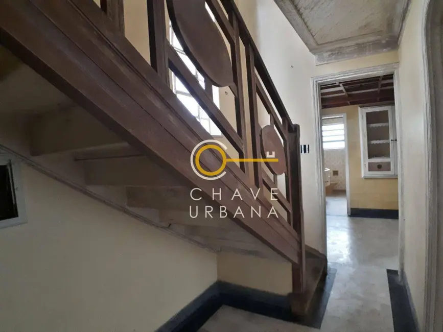 Casa com 3 quartos para alugar, 295m2 em Gonzaga, Santos - SP - imagem 5 Foto 5 de Casa com 3 quartos para alugar, 295m2 em Gonzaga, Santos - SP