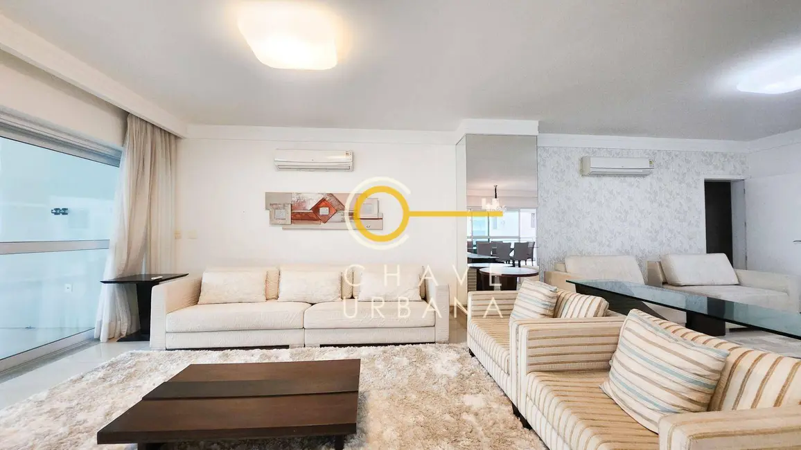 Apartamento com 4 quartos à venda e para alugar, 493m2 em Gonzaga, Santos - SP - imagem 6 Foto 6 de Apartamento com 4 quartos à venda e para alugar, 493m2 em Gonzaga, Santos - SP