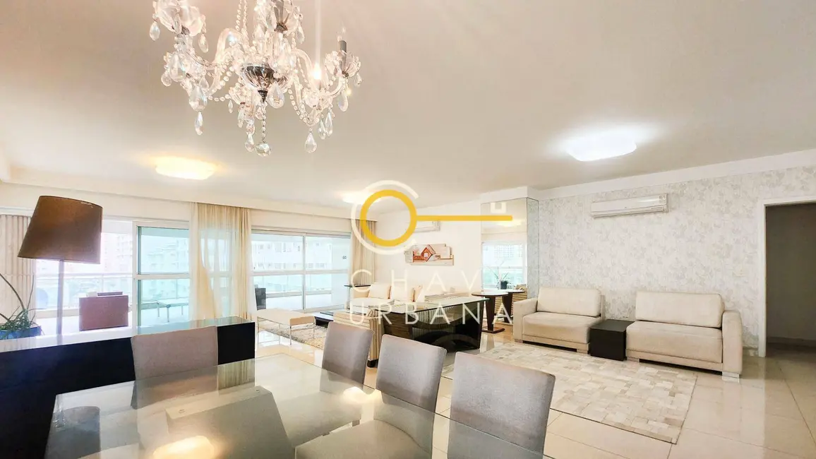 Apartamento com 4 quartos à venda e para alugar, 493m2 em Gonzaga, Santos - SP - imagem 3 Foto 3 de Apartamento com 4 quartos à venda e para alugar, 493m2 em Gonzaga, Santos - SP