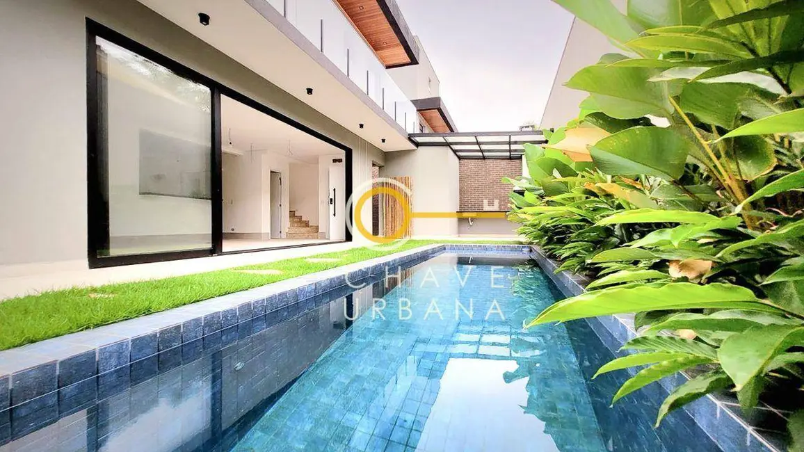 Foto 4 de Casa com 3 quartos à venda, 230m2 em Sao Sebastiao - SP