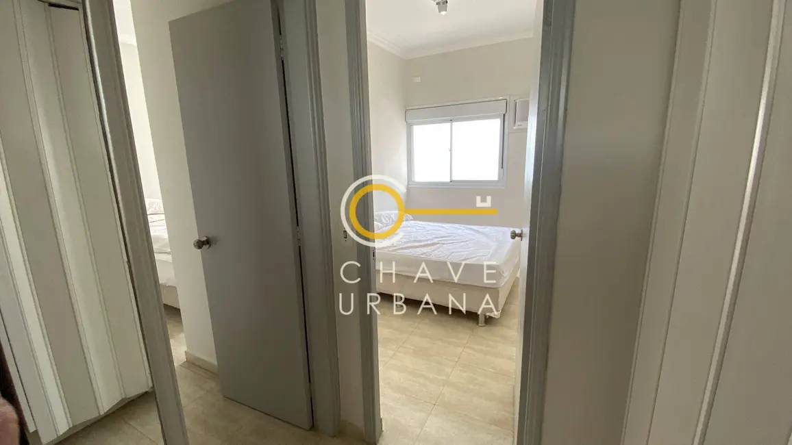 Apartamento com 3 quartos à venda e para alugar, 148m2 em Gonzaga, Santos - SP - imagem 9 Foto 9 de Apartamento com 3 quartos à venda e para alugar, 148m2 em Gonzaga, Santos - SP
