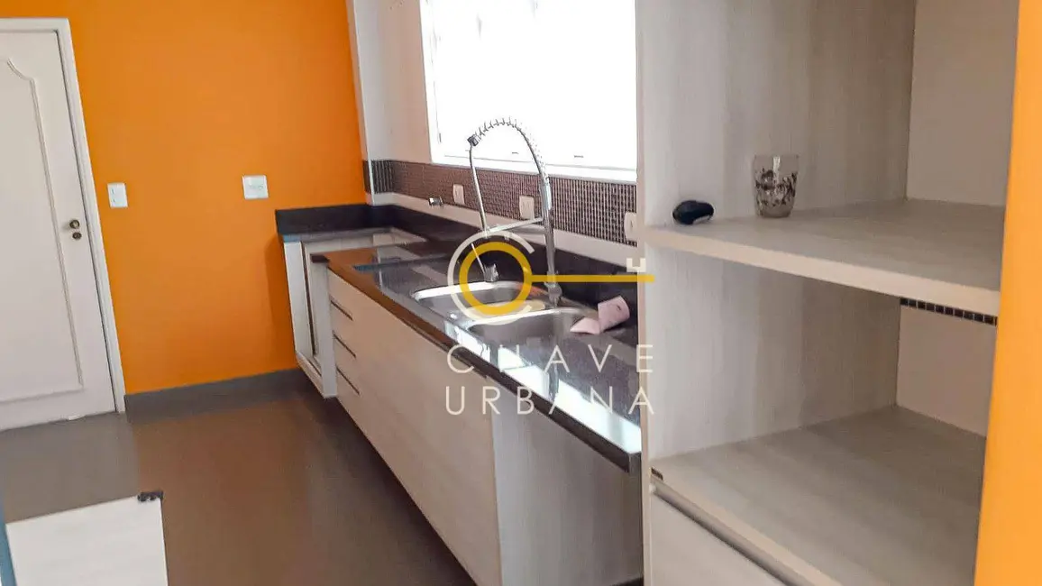 Apartamento com 3 quartos à venda, 211m2 em Boqueirão, Santos - SP - imagem 5 Foto 5 de Apartamento com 3 quartos à venda, 211m2 em Boqueirão, Santos - SP