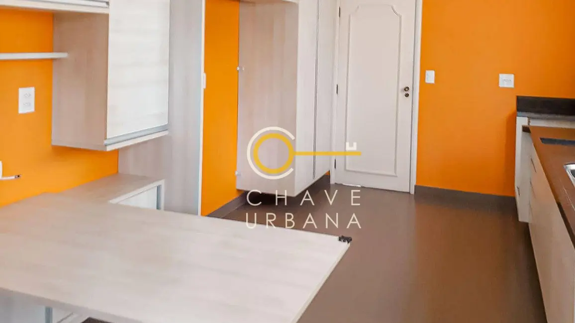 Apartamento com 3 quartos à venda, 211m2 em Boqueirão, Santos - SP - imagem 4 Foto 4 de Apartamento com 3 quartos à venda, 211m2 em Boqueirão, Santos - SP