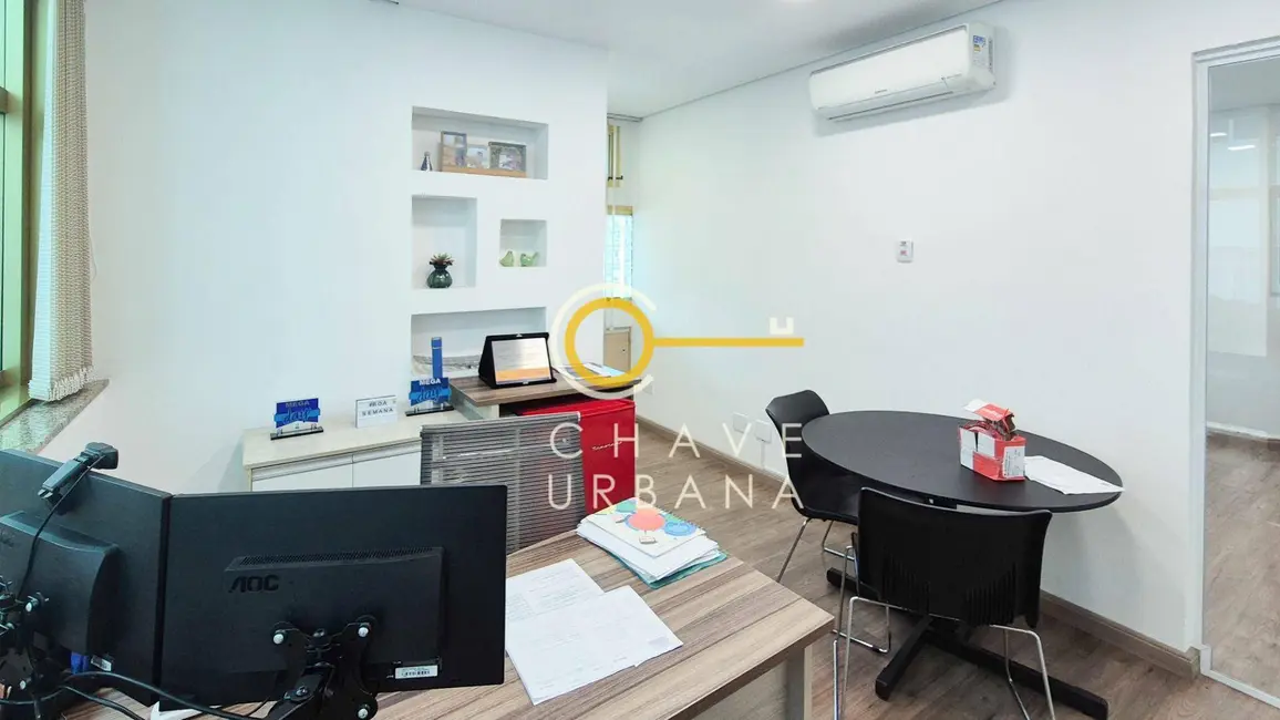 Loft / Flat à venda, 70m2 em Gonzaga, Santos - SP - imagem 7 Foto 7 de Loft / Flat à venda, 70m2 em Gonzaga, Santos - SP