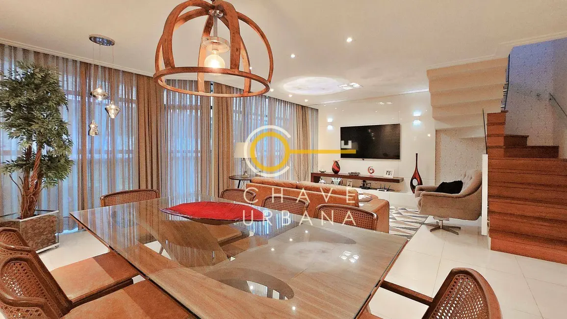 Foto 1 de Apartamento com 3 quartos à venda e para alugar, 180m2 em Gonzaga, Santos - SP