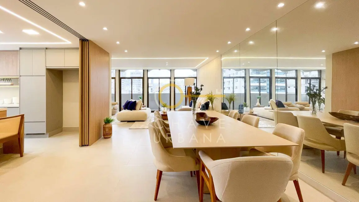 Foto 1 de Apartamento com 3 quartos à venda, 270m2 em Boqueirão, Santos - SP