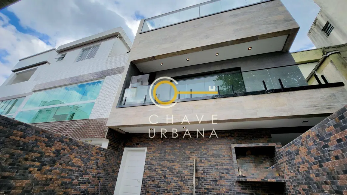 Foto 2 de Casa com 4 quartos à venda, 290m2 em Boqueirão, Santos - SP