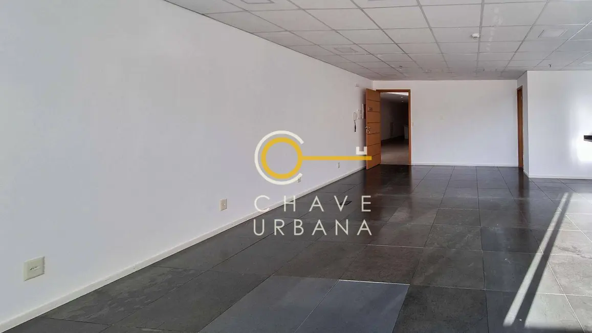 Sala Comercial à venda e para alugar, 60m2 em Centro, Santos - SP - imagem 3 Foto 3 de Sala Comercial à venda e para alugar, 60m2 em Centro, Santos - SP