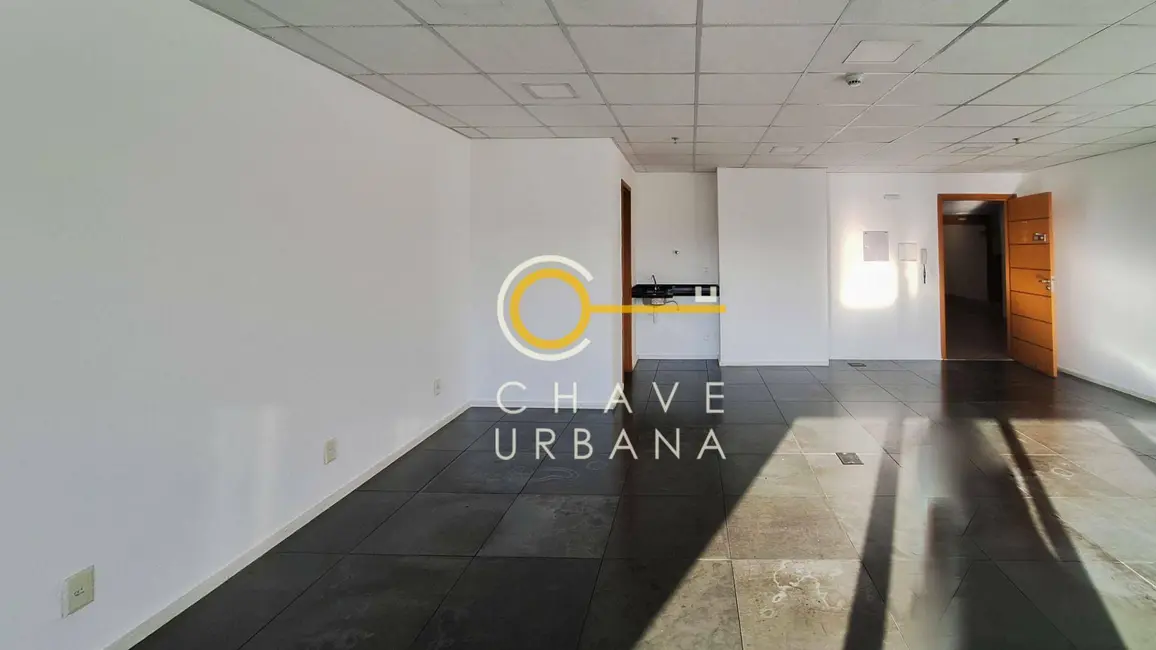 Sala Comercial à venda e para alugar, 60m2 em Centro, Santos - SP - imagem 7 Foto 7 de Sala Comercial à venda e para alugar, 60m2 em Centro, Santos - SP
