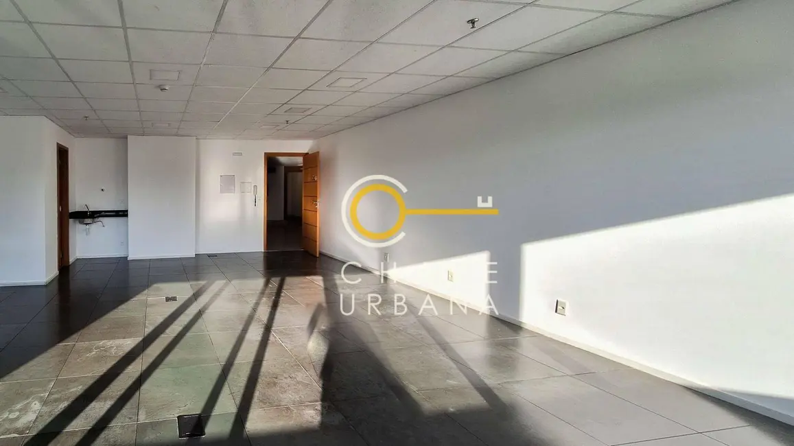 Sala Comercial à venda e para alugar, 60m2 em Centro, Santos - SP - imagem 6 Foto 6 de Sala Comercial à venda e para alugar, 60m2 em Centro, Santos - SP